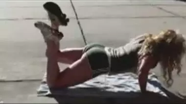 Hot Girls Fitness Exercise Video
