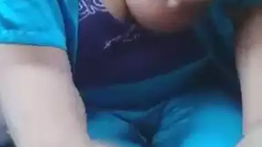 Delhi big boobs aunty porn video
