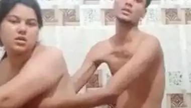 Bathroom bhabhi XXX