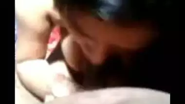 Indian amateur porn video of shaved pussy teen girl