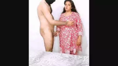 Paki Sexy Wife Blowjob and Fucked