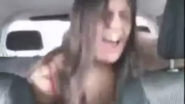 NRI college slut enjoys a long drive and fucks her boyfriend in his car