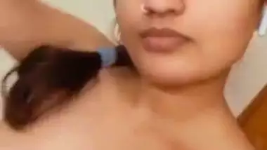 Beautiful Indian XXX girl showing her nudity on selfie cam