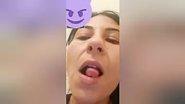 Horny Desi Housewife Masturbation