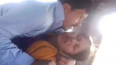 The horny guy fucks a desi lady’s pussy in his van