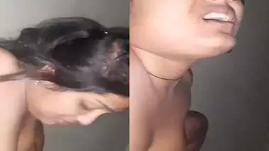 Beautiful bhabhi sex with horny expression