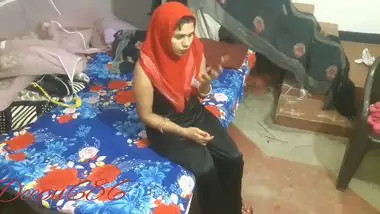 Muslim Girl With Hindu Boyfriend